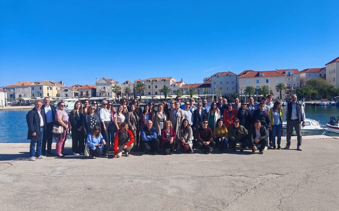 Novi korak prema klimatski neutralnom Mediteranu: Učenici naše škole na The Island I Would Like Labu u Supetru